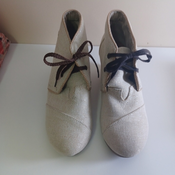Toms shoes Wedge Bootie Tan Linen Fabric Sparkle Sz 6.5 - Picture 1 of 7